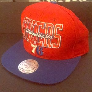 Philadelphia 76ers SnapBack.